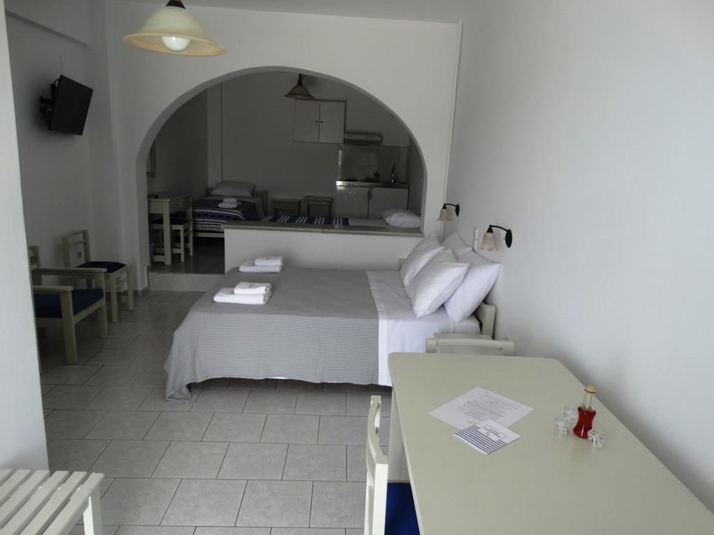 Aparthotel Castelopetra Katápola Exterior foto